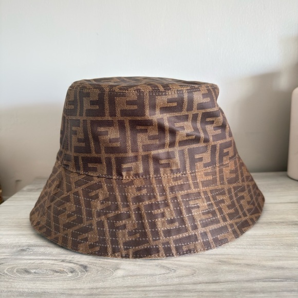 Fendi Zucca FF Logo Reversible Bucket Hat - Picture 2 of 5